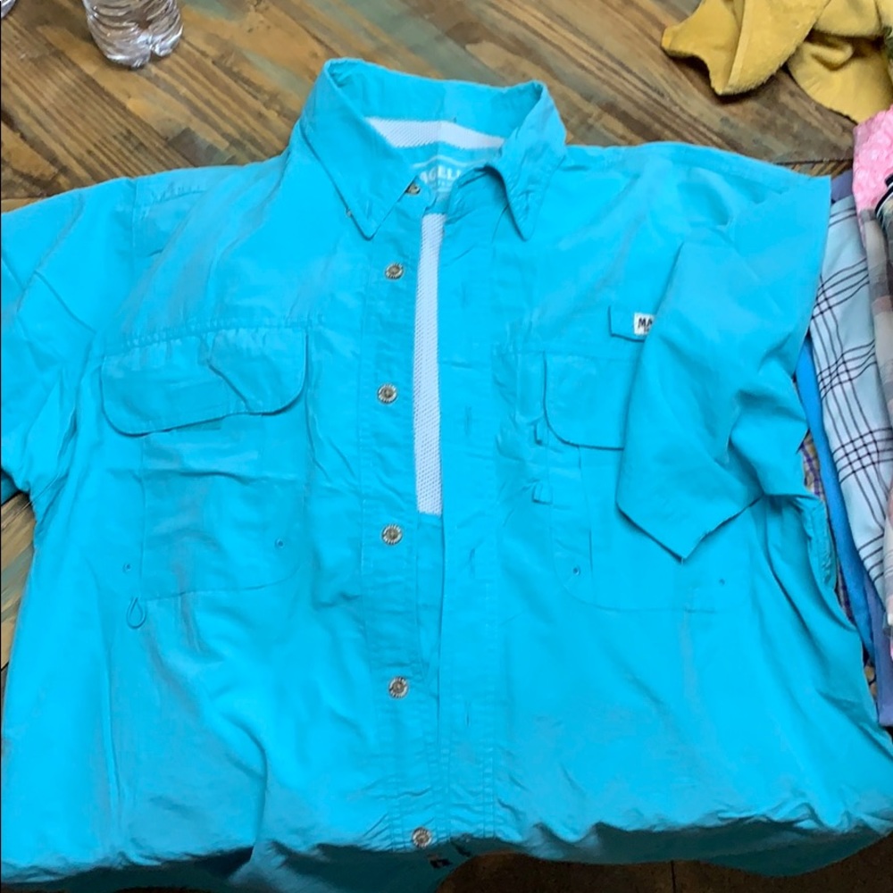 Magellan shirt sleeve fishing shirt size L